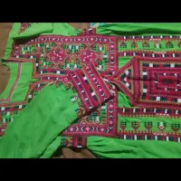 لباسها دست دو|لباس|سراوان, |دیوار