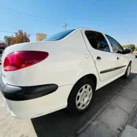 پژو ۲۰۶ وی ۸ مدل ۹۶  فابریک خانگی کم کار|خودرو سواری و وانت|شیراز, رکن‌آباد|دیوار