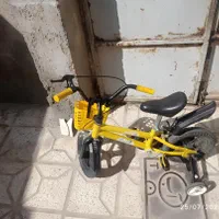دوچرخه بچگانه ، سالم تمیز محکم ، رنگ شاد|دوچرخه، اسکیت، اسکوتر|مشهد, شهرک مهرگان|دیوار