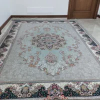 یک جفت فرش 9 متری هم شکل