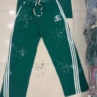 شلوار و تیشرت