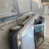 پراید ‌نقره یی مدل ۹۰