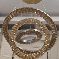 لوستر سالم و تمیز در حد