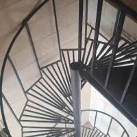 پله پیچ آهنی
