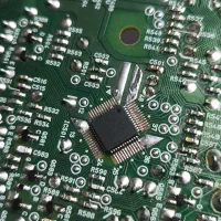 تعمیرات برد ها و لوازم الکترونیکی