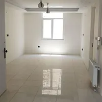 ۶۰ متر آپارتمان با پارکینگ و انباری دوخوابه