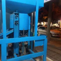 پسته مغز کنی