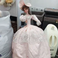 عروسک دامن چتری