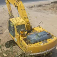 راننده بیل مکانیکی خط ۶