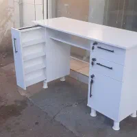 میز ناخن|آرایشگاه و سالن‌های زیبایی|رشت, جانبازان|دیوار