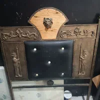 تخت یکنفره فلزی