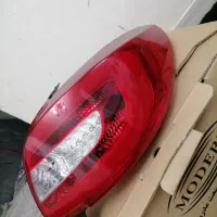 چراغ ۲۰۷ سالم یک ماه کار کرده|قطعات یدکی و لوازم جانبی|تهران, خلیج فارس|دیوار