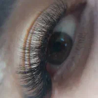 ارائه بهترین و به روزترین خدمات مژه و ابرو