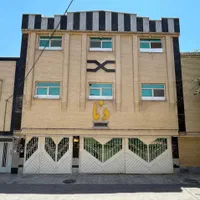ساختمان ۳ طبقه (جنوبی) شهرک گل نرگس(پل تمدن)|فروش خانه و ویلا|اصفهان, کوی نرگس|دیوار