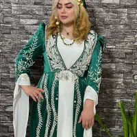 قوا زیبا|لباس|ماهیدشت, |دیوار