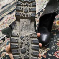 پوتین سربازی|کیف، کفش، کمربند|فردیس, نسترن غربی|دیوار