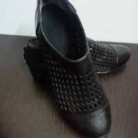 کفش چرم طبیعی|کیف، کفش، کمربند|قم, باجک یک|دیوار