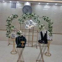 گل آرایی جایگاه عروس با گل مصنوعی و طبیعی|خدمات پذیرایی، مراسم|کرمان, |دیوار