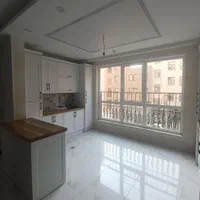 ۱۱۴متر * تهاتر با واحد کوچیکتر * ۵ سال ساخت