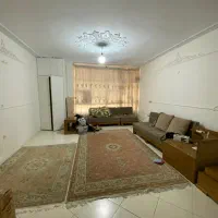 آپارتمان-110متر-2-خواب-نورگیر-عالی