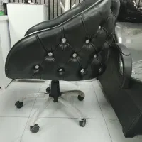 صندلی در حد نو