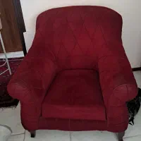 مبل راحتی چستر زرشکی