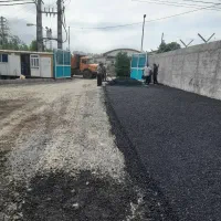 اجرای آسفالت به صورت دستی ومکانیزه