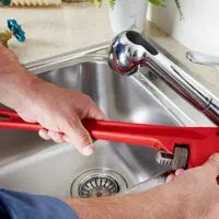 تعمیرات لوله کشی.تعمیرونصب شیرمخلوط