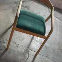 صندلی کوچک 3تومن بزرگه 3نیم