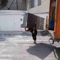 کارگر اثاث کشی منزل ،باربری، حمل بار،تخلیه بار