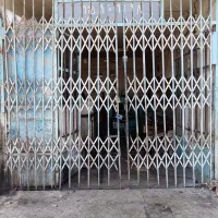 درب کرکره‌ای اوکاردئونی