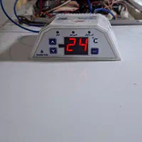 تعمیر یخچال و فریزر استاد ماهر باضمانت|خدمات پیشه و مهارت|پرند, |دیوار