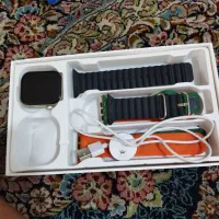 یک عدد ساعت هوشمند