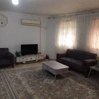 رهن واحد ۹۰ متری بر خیابان اصلی