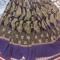 یه دست لباس لری چین زده نونو اصلآ پوشیده نشده