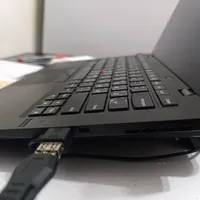 لپ تاپ lenovo تخت شو
