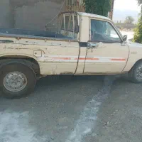 وانت تویوتا ۸۳