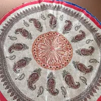 تعدادی سفره رومیزی گرد