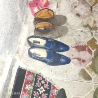 کفش زنانه و کفش مردانه