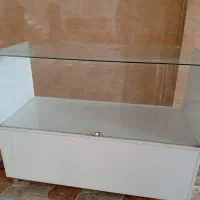 ویترین یک متری