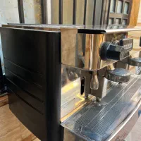 دستگاه اسپرسو دو گروپ و آسیاب|کافی‌شاپ و رستوران|تهران, الهیه|دیوار