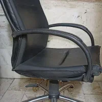 صندلی چرخ دار|دفتر کار|ری, اقدسیه|دیوار