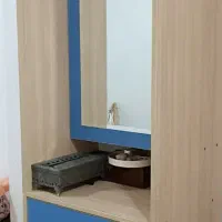 کمد آینه ای