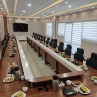 اجاره ساعتی سالن کنفرانس و جلسات