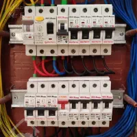 برقکاری ساختمان-تعمیرات تابلو برق -آیفون