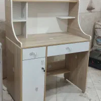 میز پایه چوبی