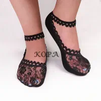 انواع جوراب دخترانه وپسرانه وزنانه باسایزبندی|کفش و لباس بچه|بیجار, |دیوار