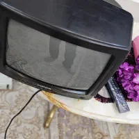 تلوزیون قدیمی ۱۴ اینچ