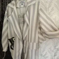 دوعدد مانتو|لباس|دوگنبدان, |دیوار