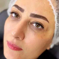 نیازمند مدل به مدت محدود تتو آرایش دائم صورت